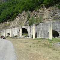 Lost Places in Georgien: Projekt zum Bau eines Tunnels im Kaukasus von Tbilissi nach Wladikawkaz - Eisenbahn, Verkehr, Sowjetunion, Georgien, Russland, Ruine, Leeres Gebäude, Tunnelportal